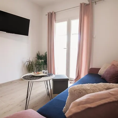 Apartment Family Brach Bol